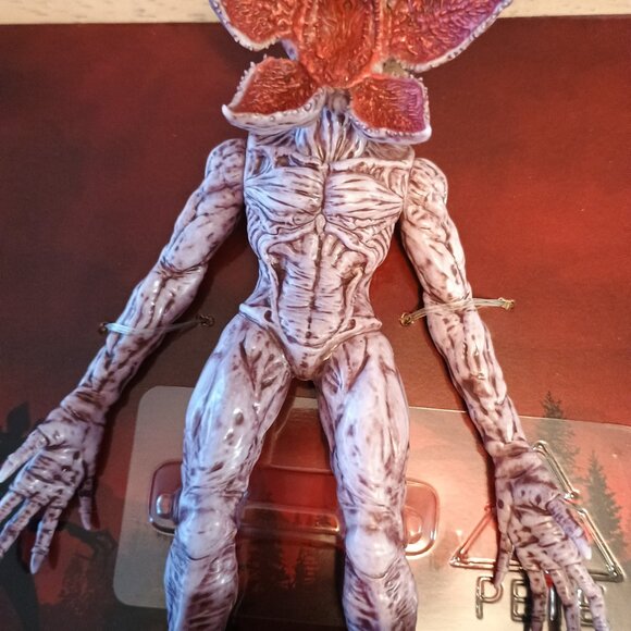 Bandai - Stranger Things Demogorgon, - Picture 3 of 5